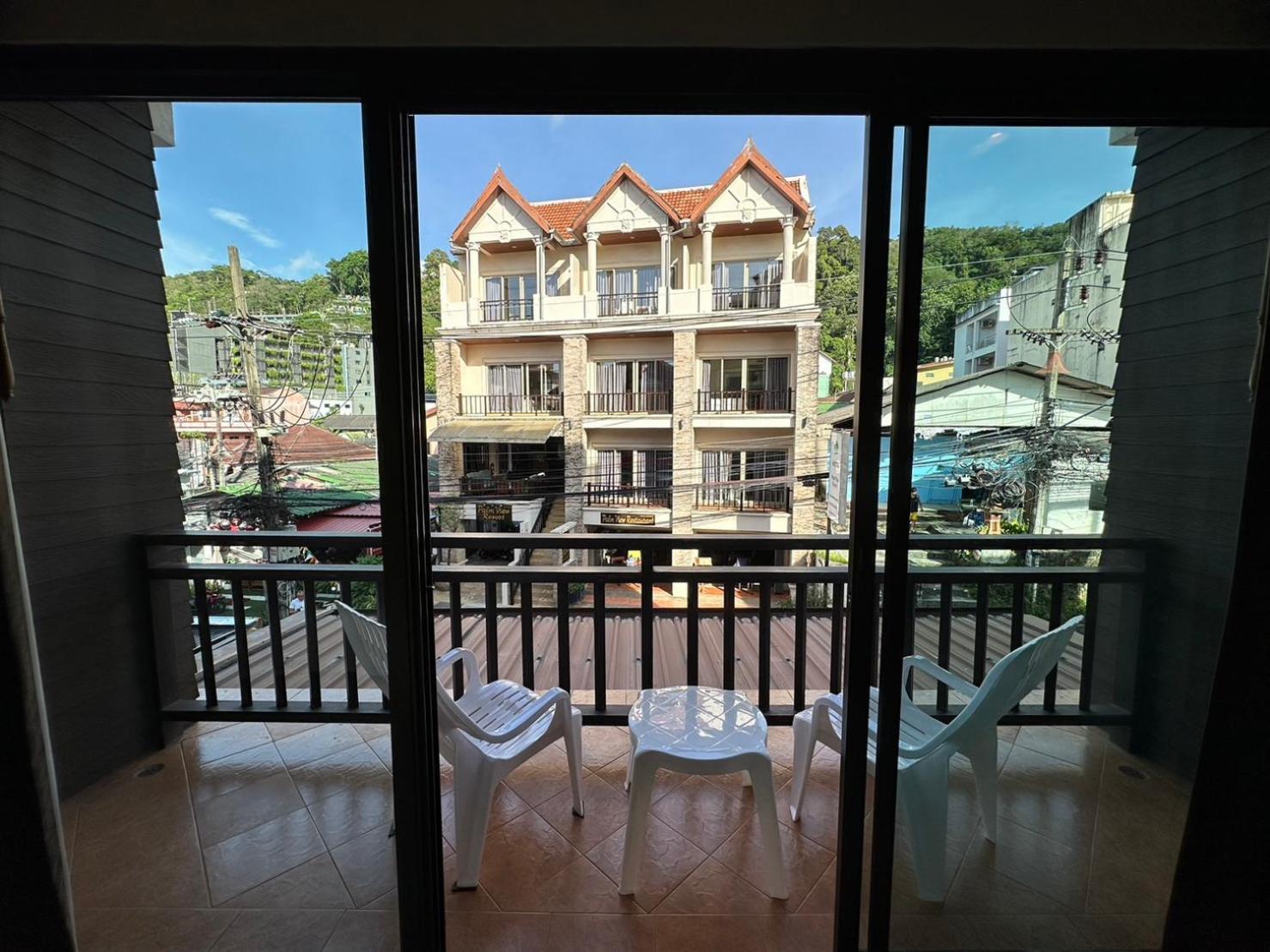 Baan Kingkeaw Thamdee Hotel Patong Buitenkant foto